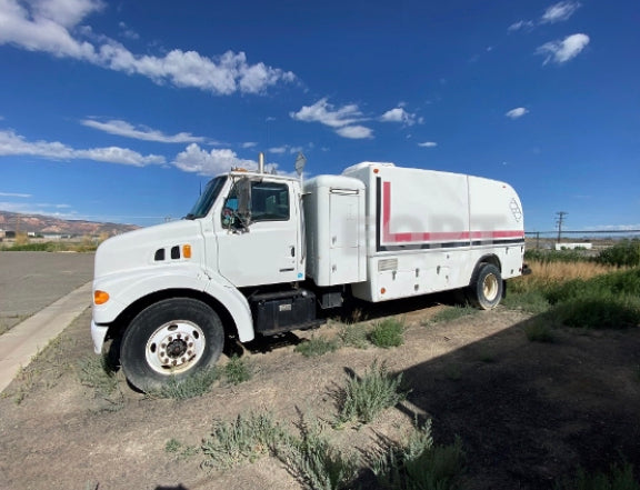 2002 Sterling Wireline Plugging Truck