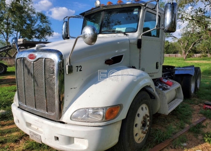 (SOLD) 2013 Peterbilt 384